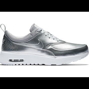 Customized! Nike Air Mac Thea in Metallic Silver